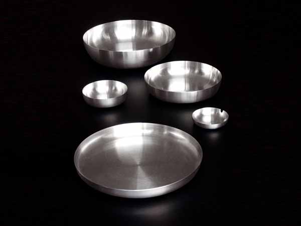 Tray Family